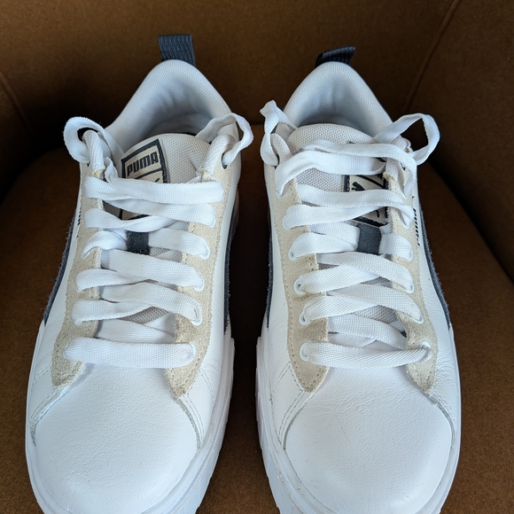 Puma Mayze White and Gray Sneakers - Picture 4 of 4